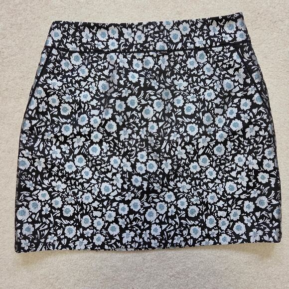 Ann Taylor LOFT Dresses & Skirts - Ann Taylor Loft 2 Jacquard Floral Straight Pencil Mini Skirt Blue, Silver Black